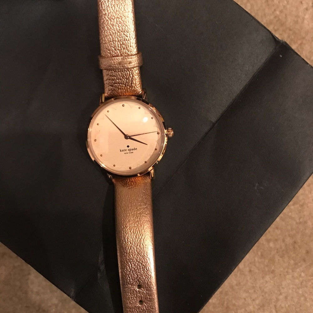 Almost new Kate Spade rose gold watch